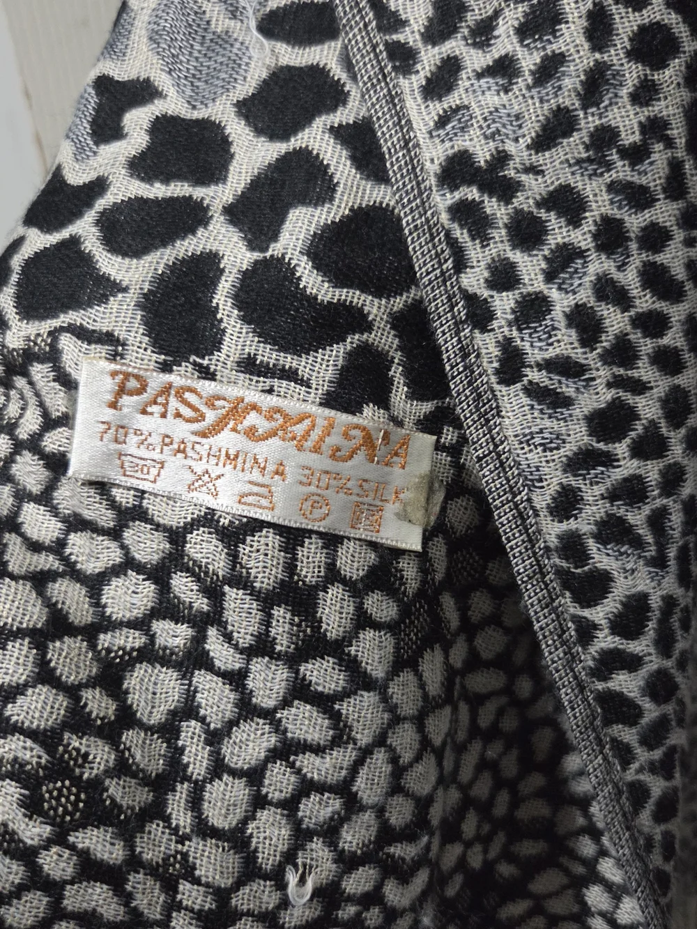 pashmina Black and White Animal Print Pashmina Wrap